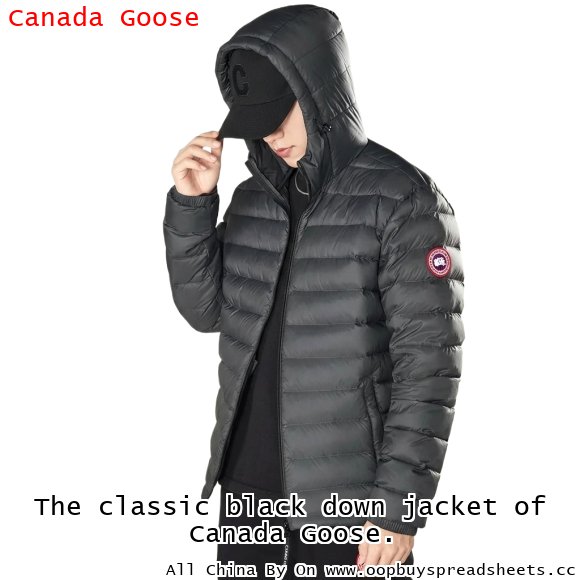 The classic black down jacket of Canada Goose.