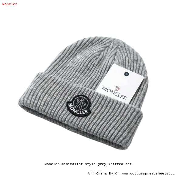 Moncler minimalist style grey knitted hat