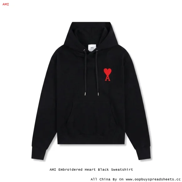 AMI Embroidered Heart Black Sweatshirt