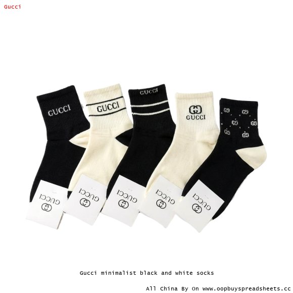 Gucci minimalist black and white socks