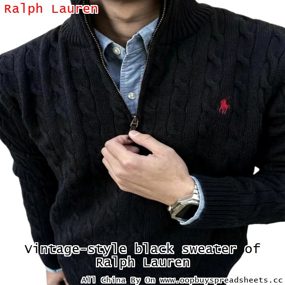 Vintage-style black sweater of Ralph Lauren