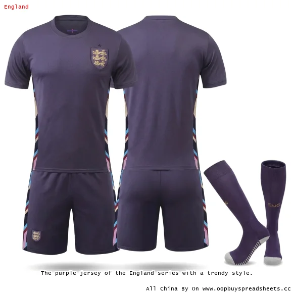 The purple jersey of the England series with a trendy style.