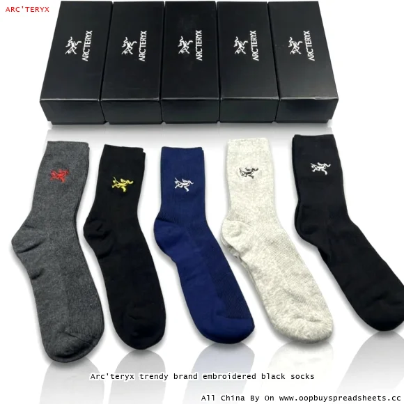 Arc'teryx trendy brand embroidered black socks
