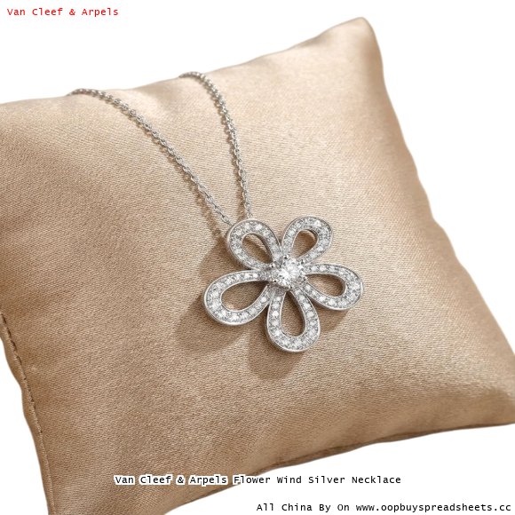 Van Cleef & Arpels Flower Wind Silver Necklace