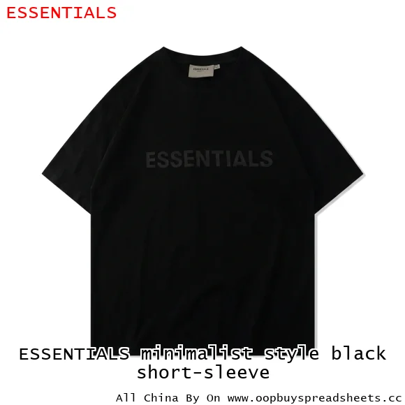 ESSENTIALS minimalist style black short-sleeve