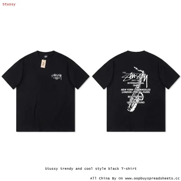 Stussy trendy and cool style black T-shirt