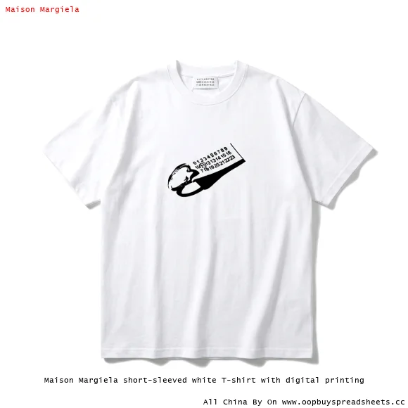 Maison Margiela short-sleeved white T-shirt with digital printing