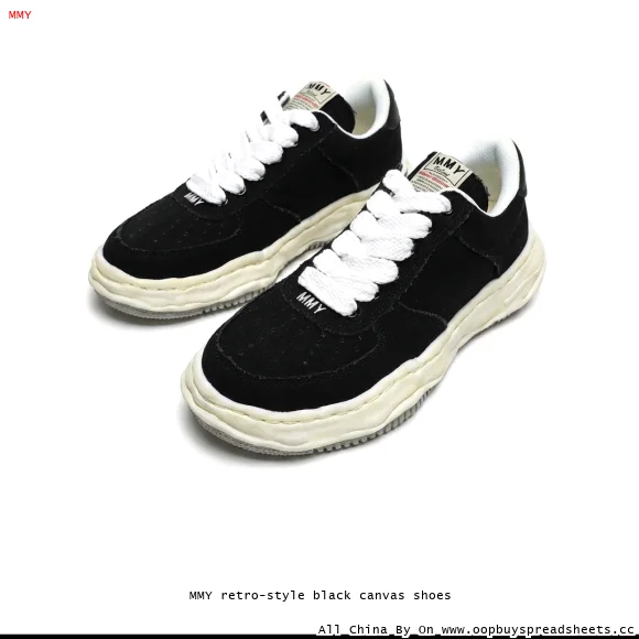 MMY retro-style black canvas shoes