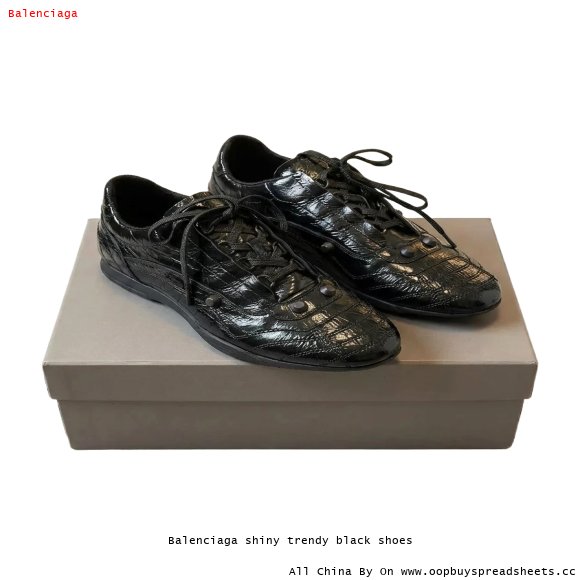 Balenciaga shiny trendy black shoes
