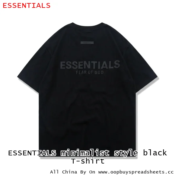 ESSENTIALS minimalist style black T-shirt
