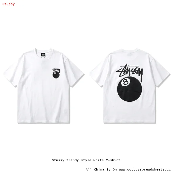 Stussy trendy style white T-shirt