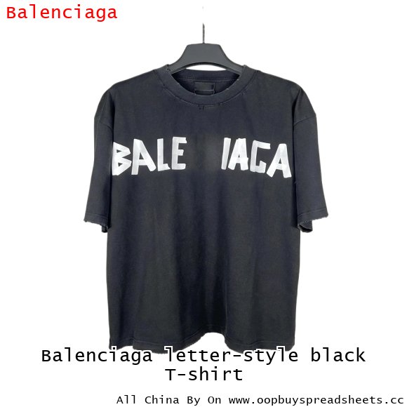 Balenciaga letter-style black T-shirt