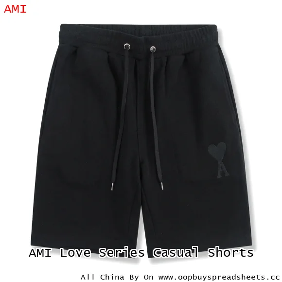 AMI Love Series Casual Shorts
