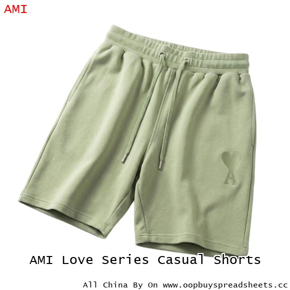 AMI Love Series Casual Shorts