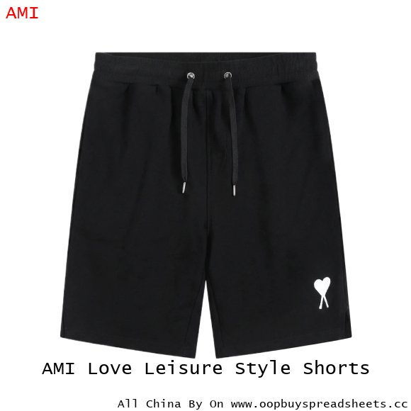 AMI Love Leisure Style Shorts