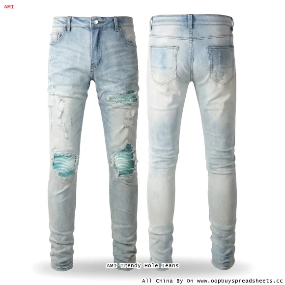 AMI Trendy Hole Jeans