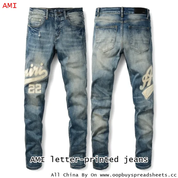 AMI letter-printed jeans